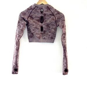 Gymshark Adapt Camo Seamless Long Sleeve Crop‎ Top Keyhole Back Detail Small